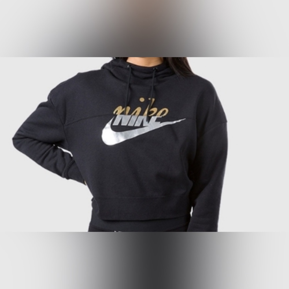 Nike Cropped Rally Hoodie Women’s size Small